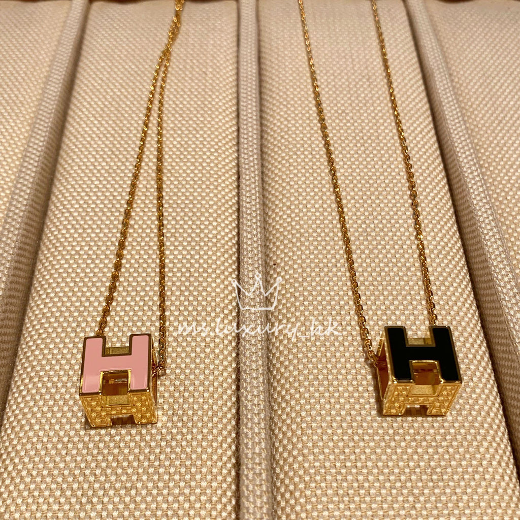 18K Cage D'H Hermès Grey Necklace