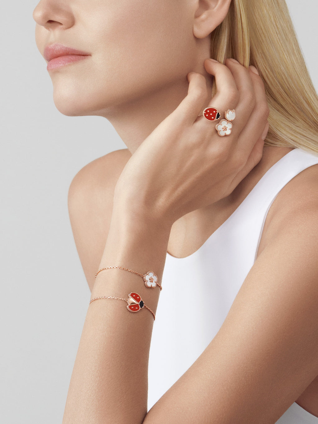 18K Van Cleef & Arpels Lucky Spring Plum Blossom Bracelet