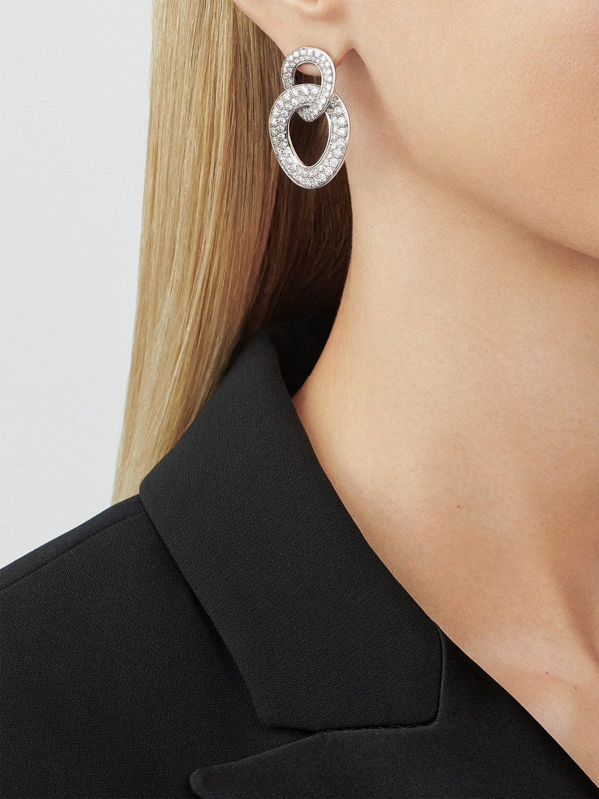 18K Van Cleef & Arpels Olympia Diamonds Earrings