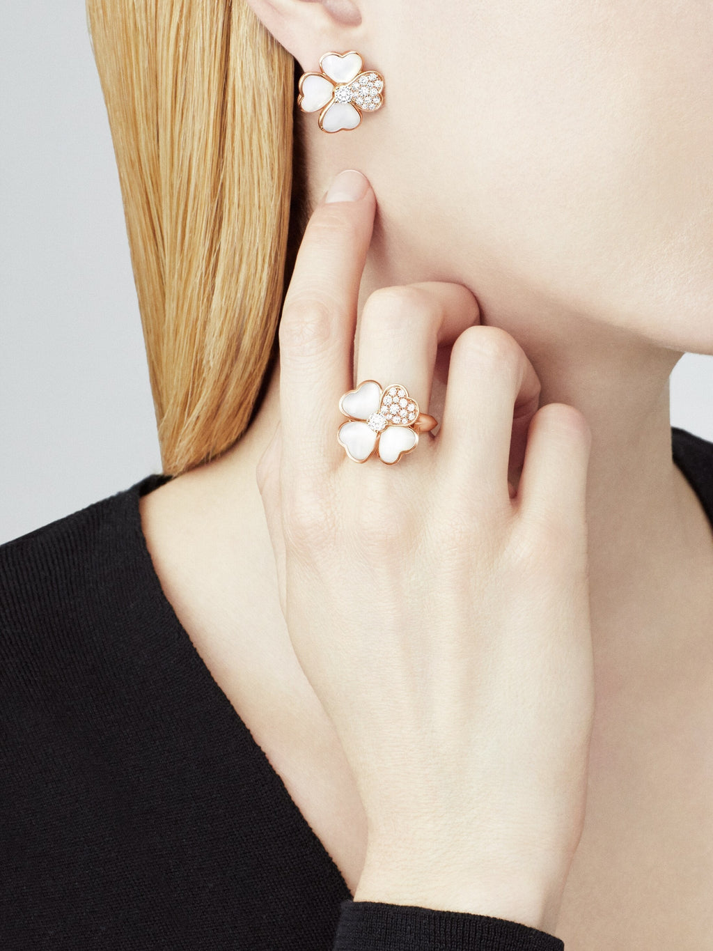 18K Van Cleef & Arpels Cosmos Medium Earrings