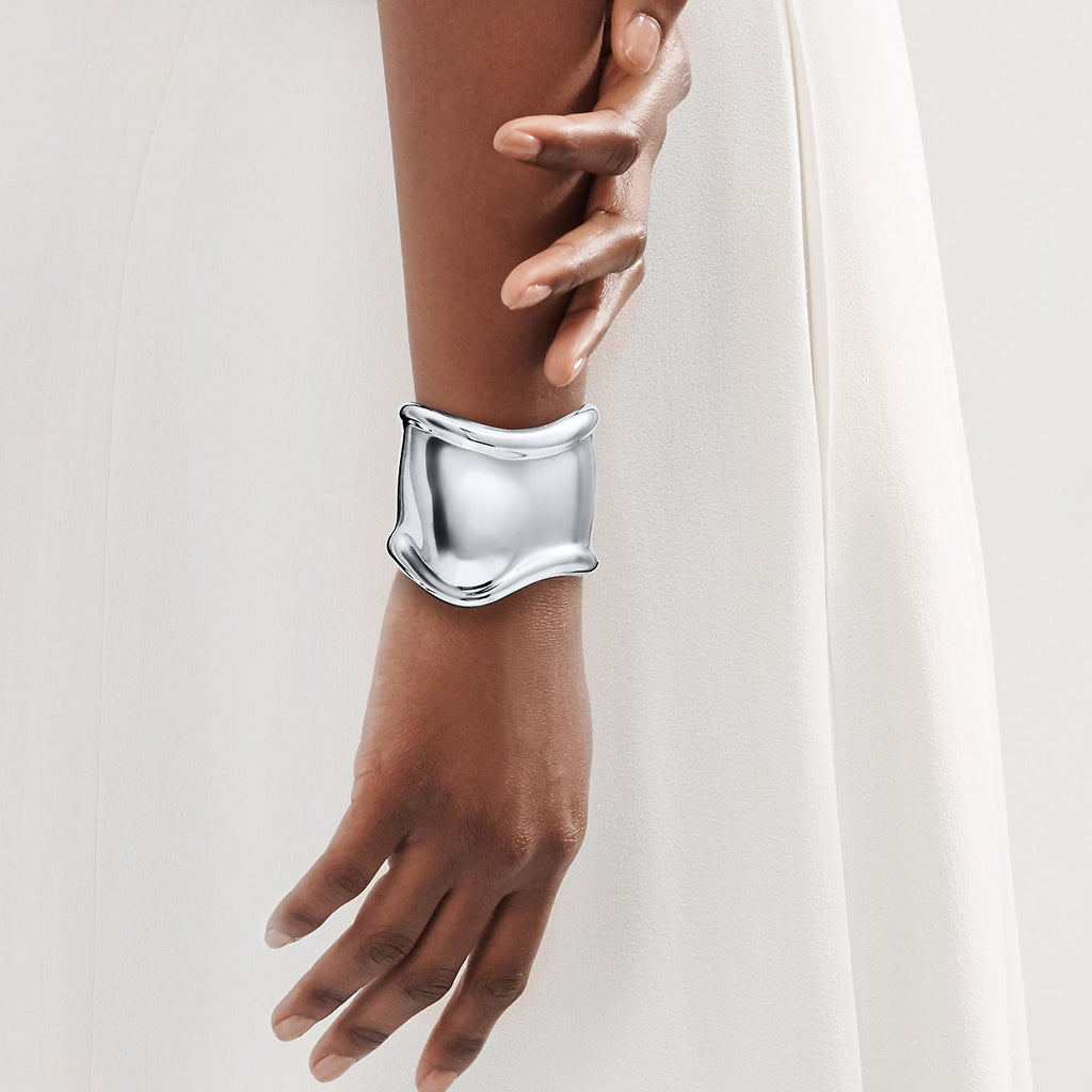 Tiffany & Co. Elsa Peretti Medium Bone Cuff Bracelet