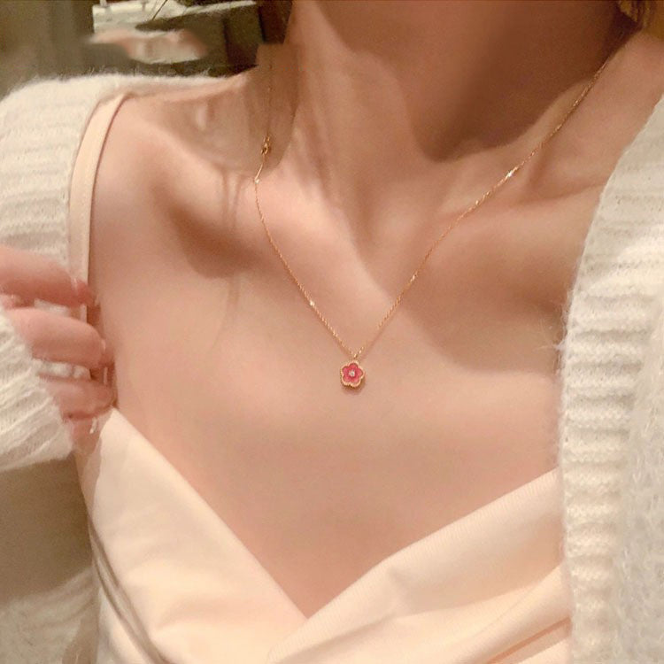 Van Cleef & Arpels Pink Diamond Clover Necklace