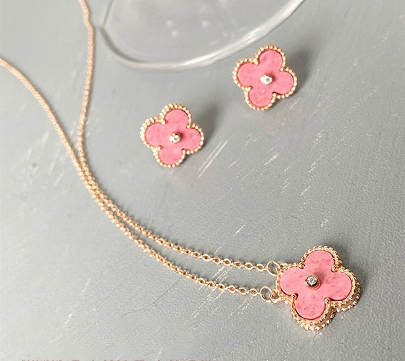 Van Cleef & Arpels Pink Diamond Clover Necklace