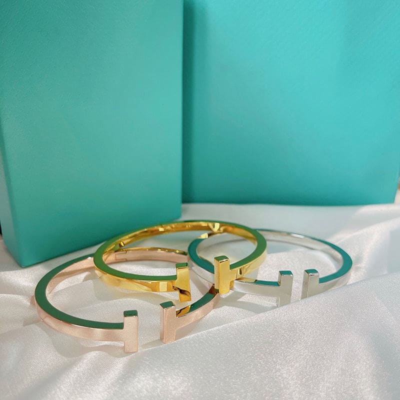 18K Tiffany & Co. Square Bracelet