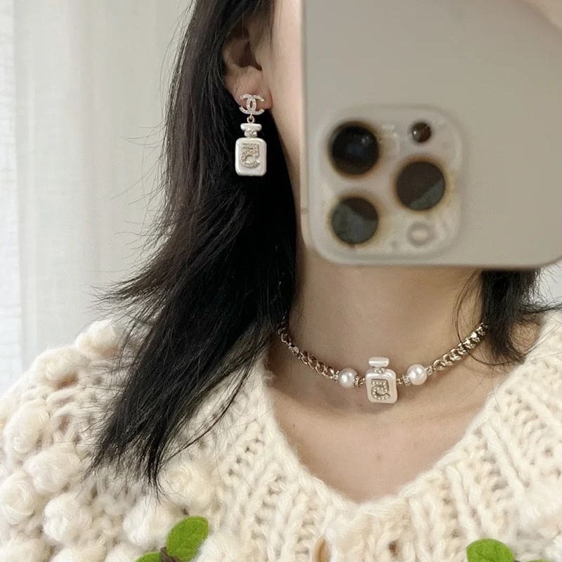 18K Chanel No. 5 Perfume Bottle Pendant Necklace