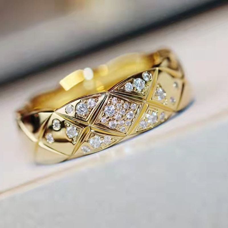 18K Yellow Gold Chanel Coco Crush Diamonds Ring