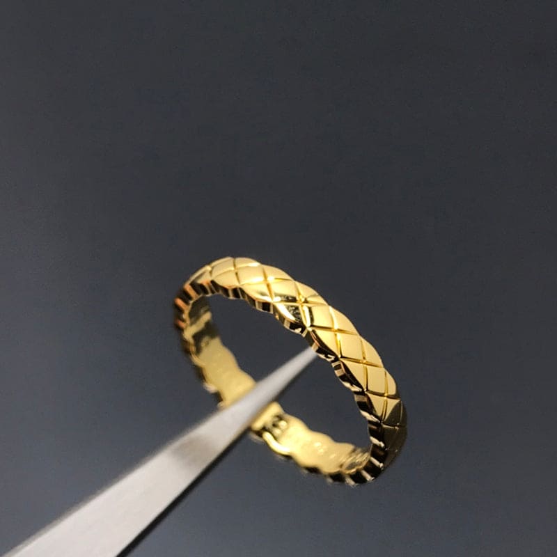 18K Chanel Coco Crush Mini Ring