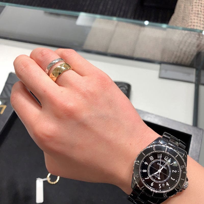18K Chanel Coco Crush Ring