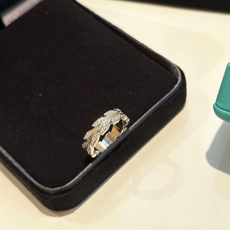 18K Tiffany & Co. Victoria Vine Ring