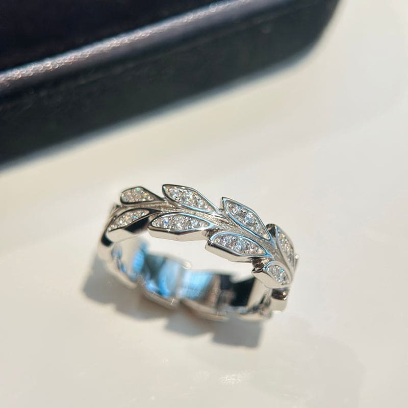 18K White Gold Tiffany & Co. Victoria Vine Ring