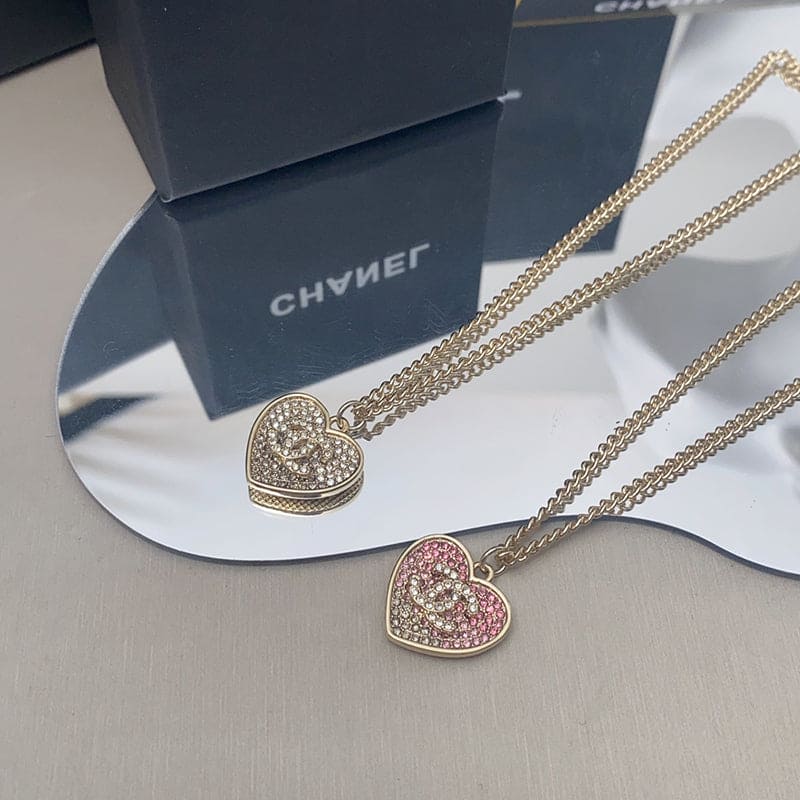 18K Chanel Pink Diamonds Necklace