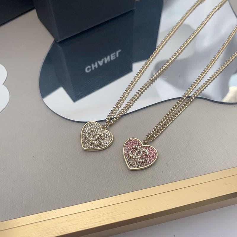 18K Chanel Pink Diamonds Necklace