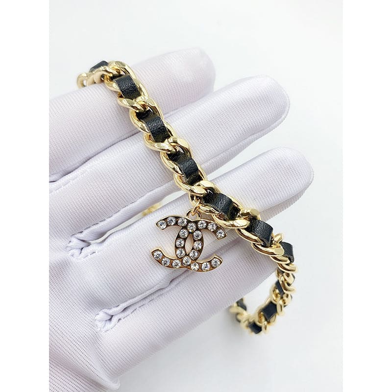 18K Chanel 1995 Rhinestone Necklace