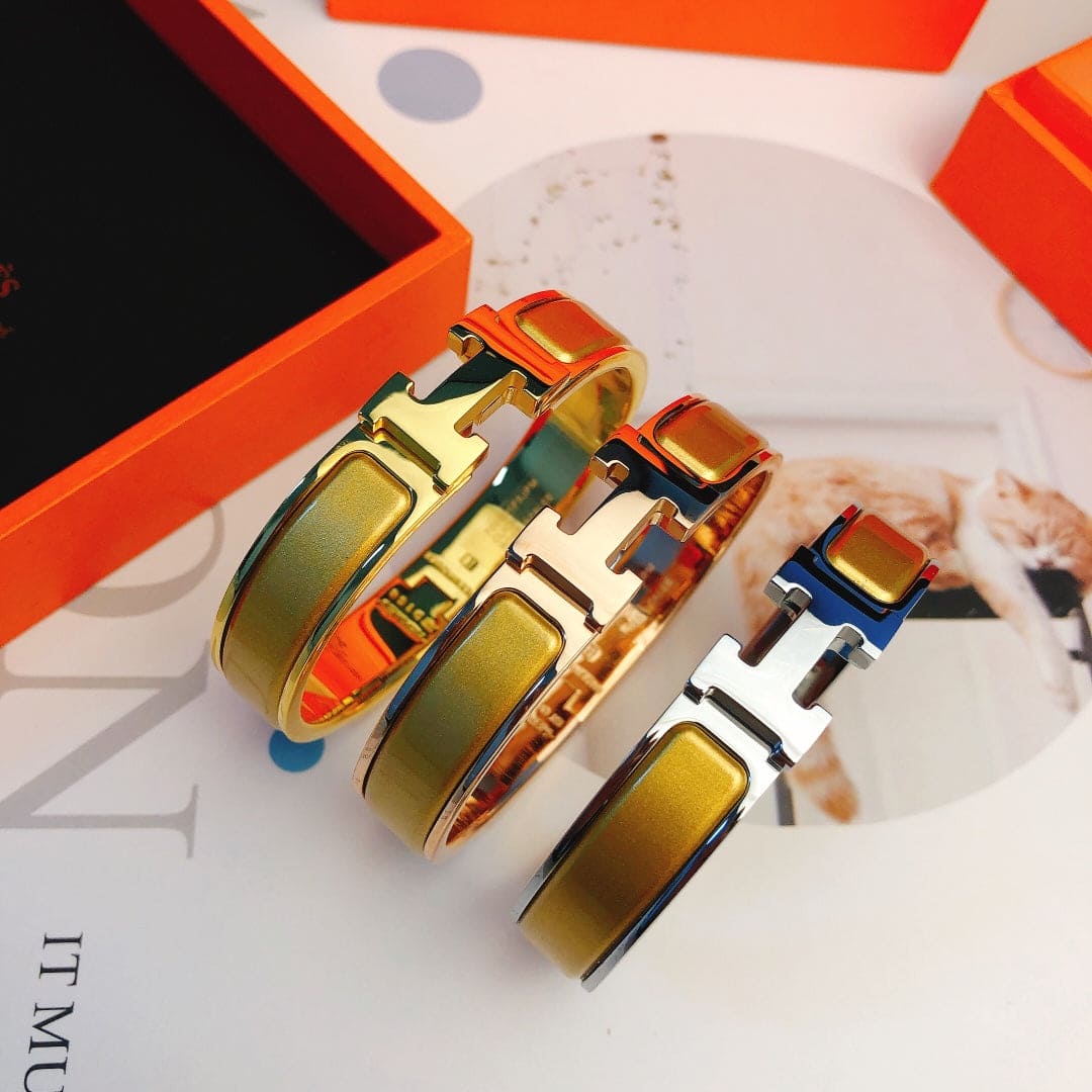 18K Clic Hermès Yellow Bracelet