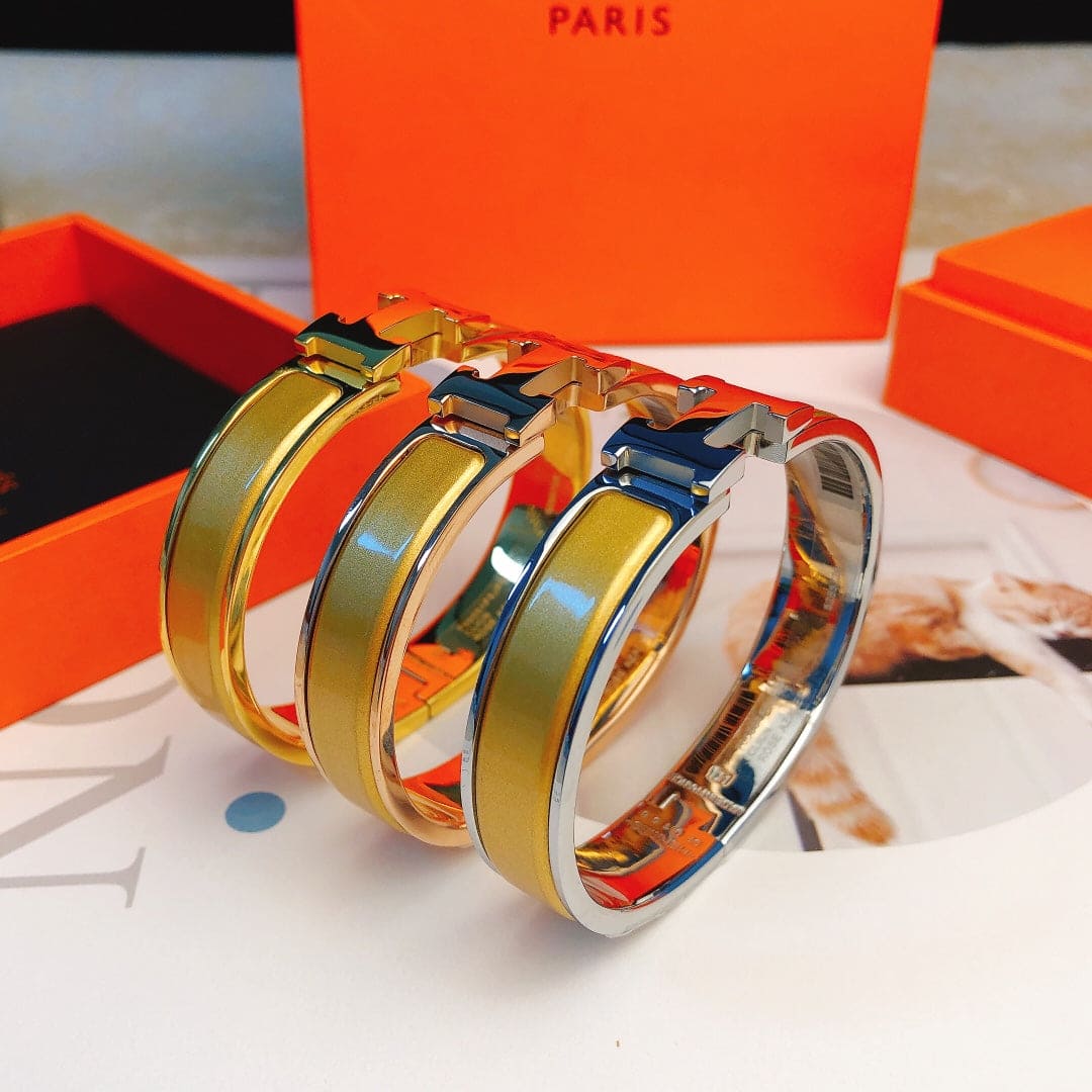 18K Clic Hermès Yellow Bracelet