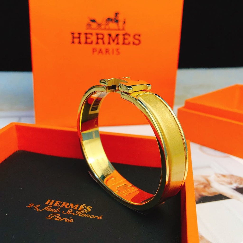 18K Clic Hermès Yellow Bracelet