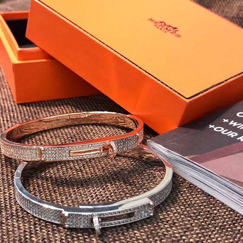 18K Yellow Gold Kelly Diamonds Hermès Bracelet