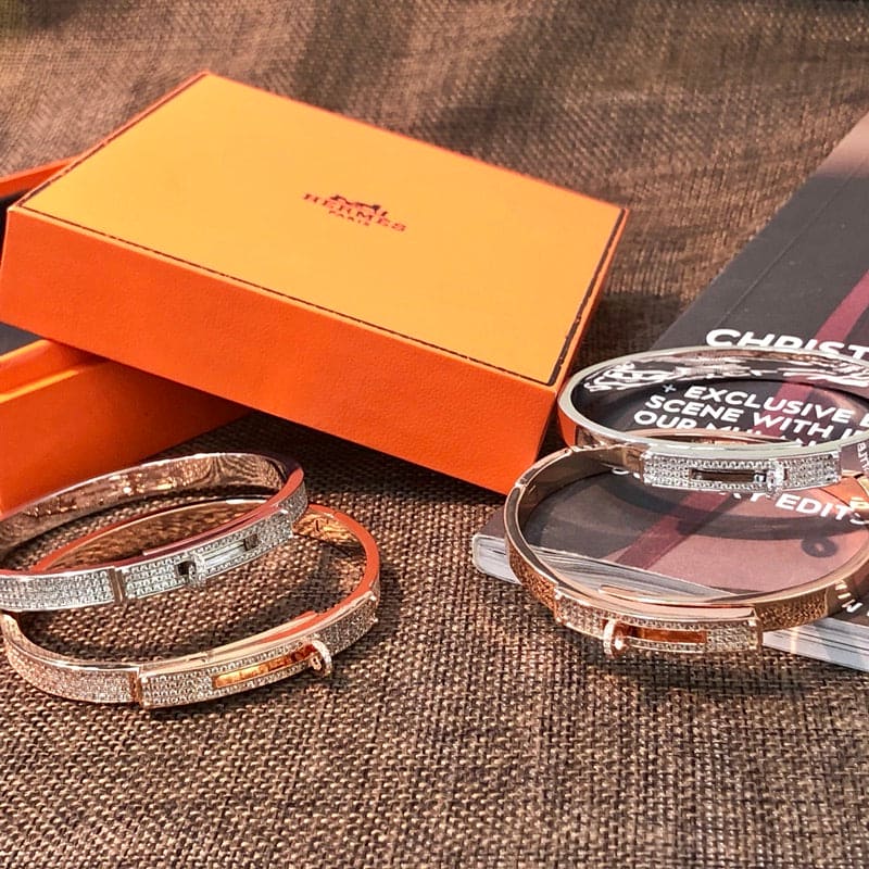 18K Yellow Gold Kelly Diamonds Hermès Bracelet