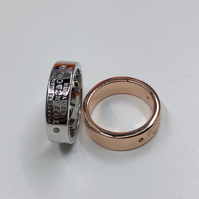 18K Tiffany & Co. Narrow Ring