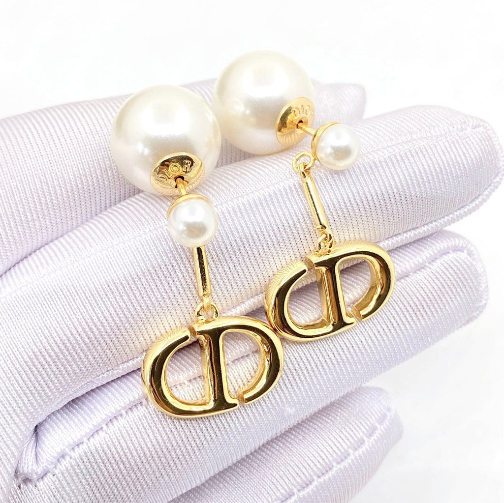 18K Dior Tribales Pearl Earrings