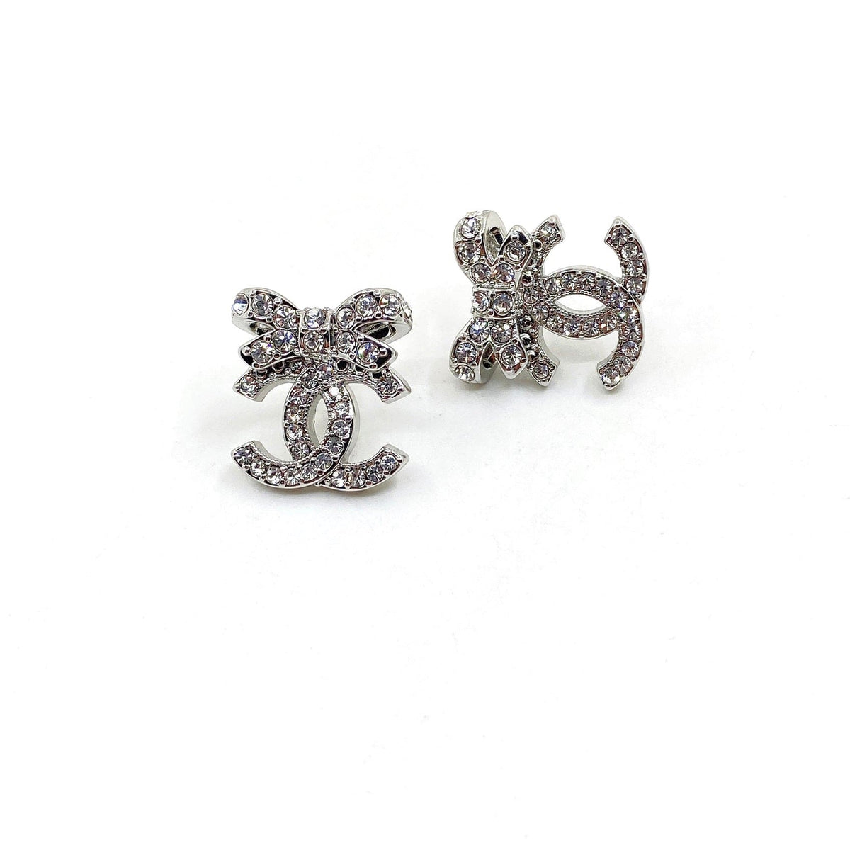 18K Chanel Strass Bow Stud Earrings