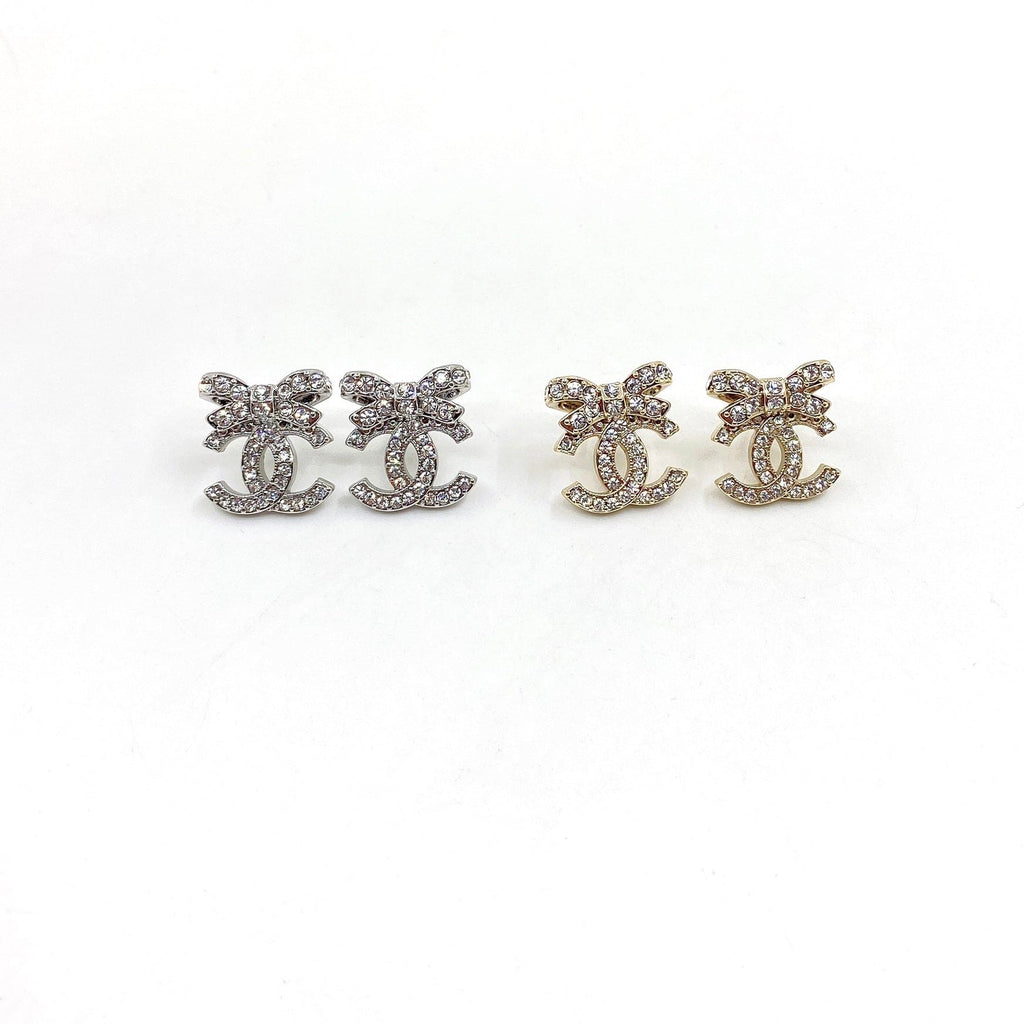 18K Chanel Strass Bow Stud Earrings