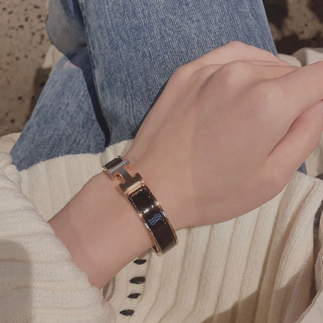 18K Clic Hermès Black Bracelet