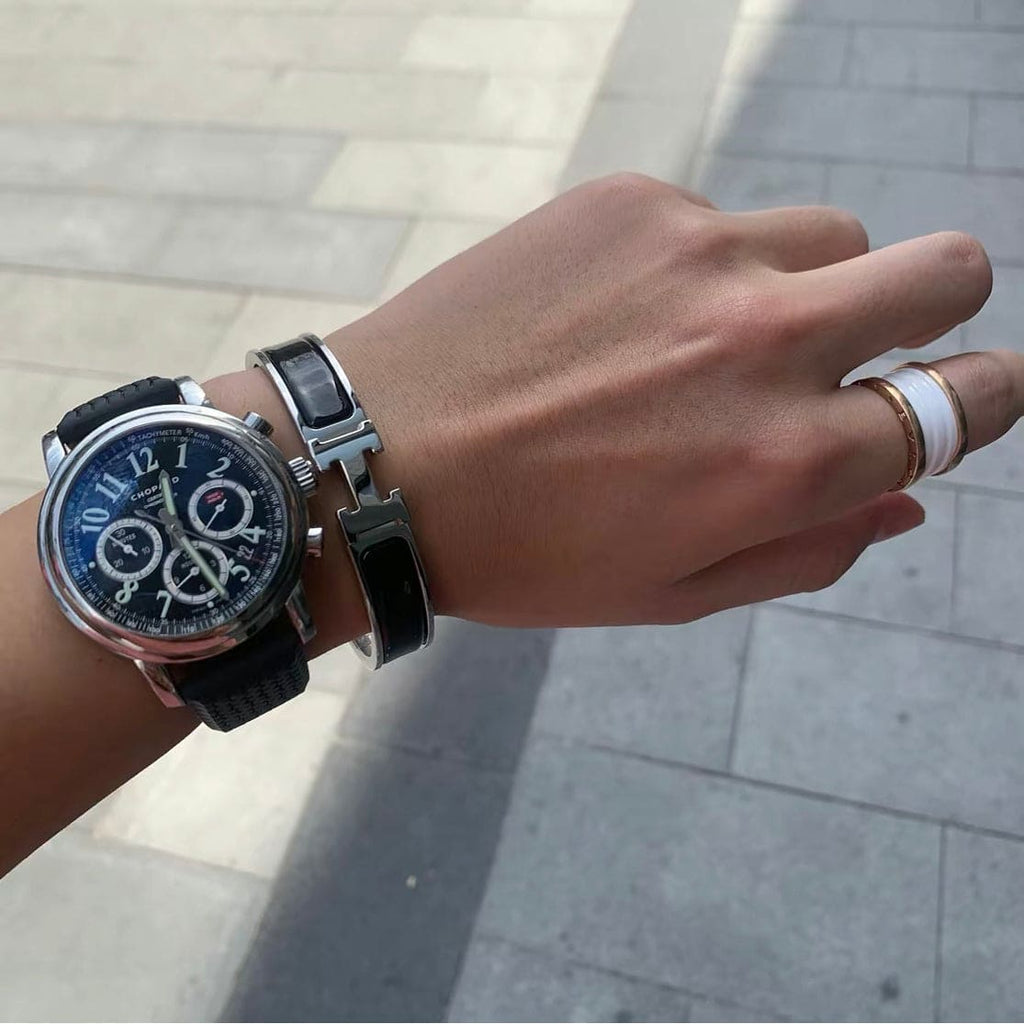 18K Clic Hermès Black Bracelet