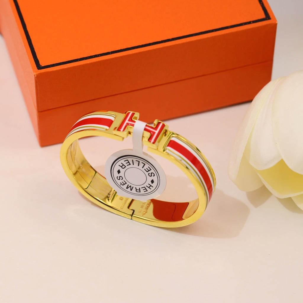 18K Clic Hermès Red & White Bracelet