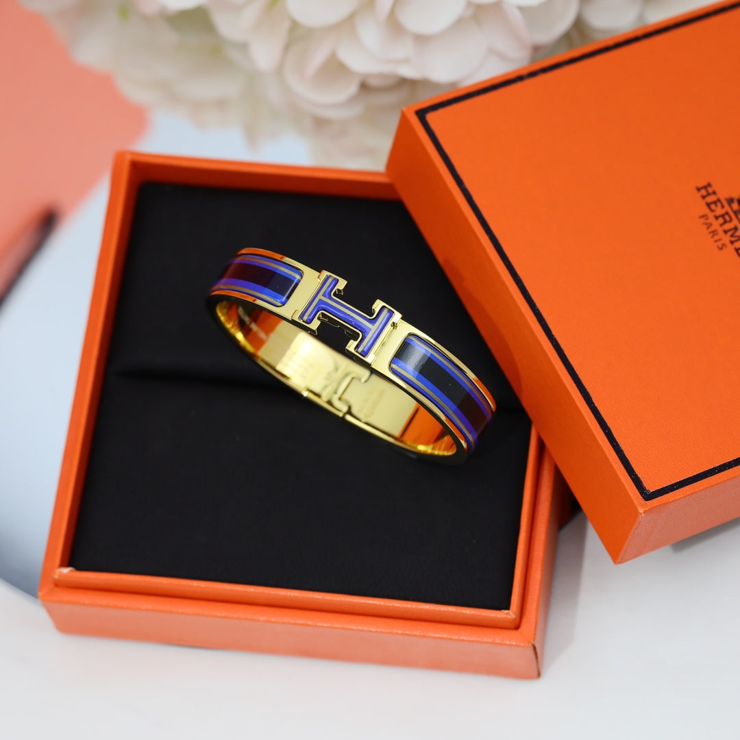 18K Clic Hermès Purple Bracelet