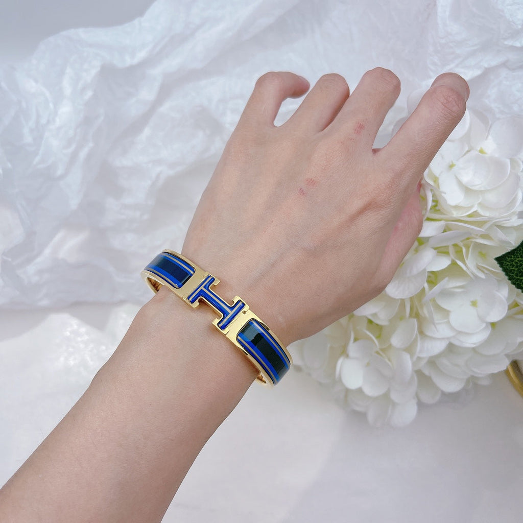 18K Clic Hermès Purple Bracelet