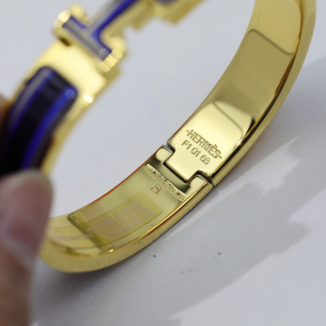 18K Clic Hermès Purple Bracelet