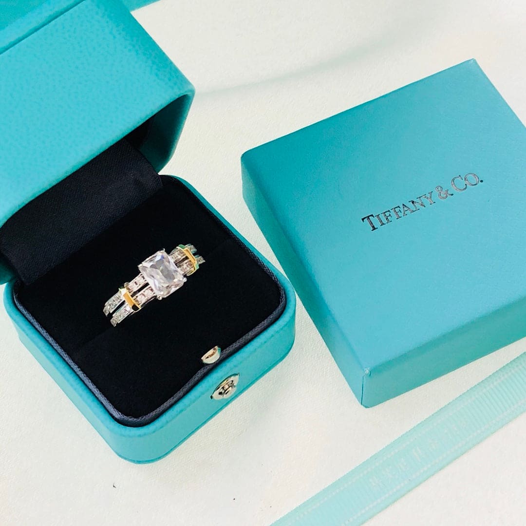 18K Tiffany & Co. Diamonds Ring