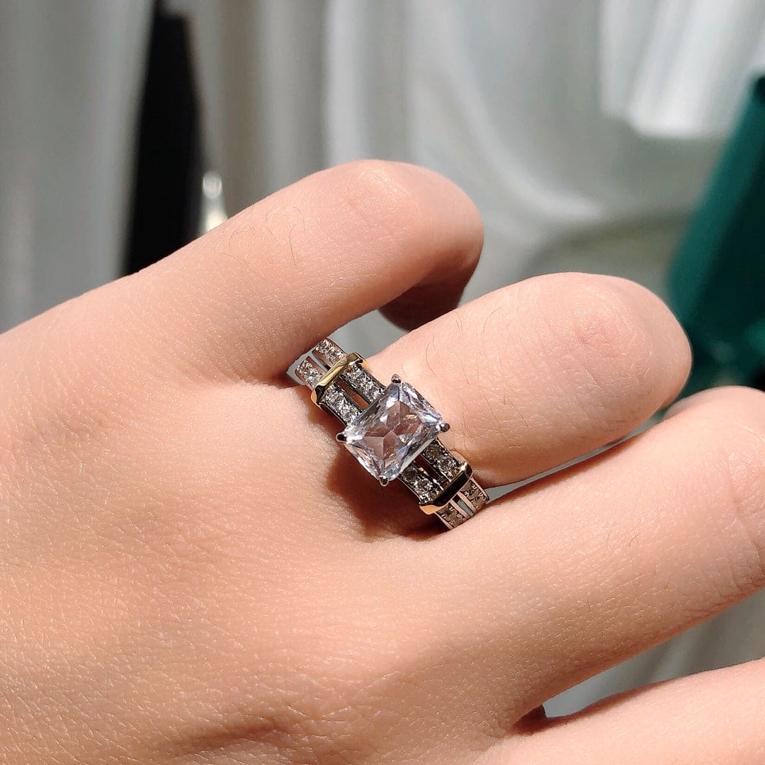 18K Tiffany & Co. Diamonds Ring