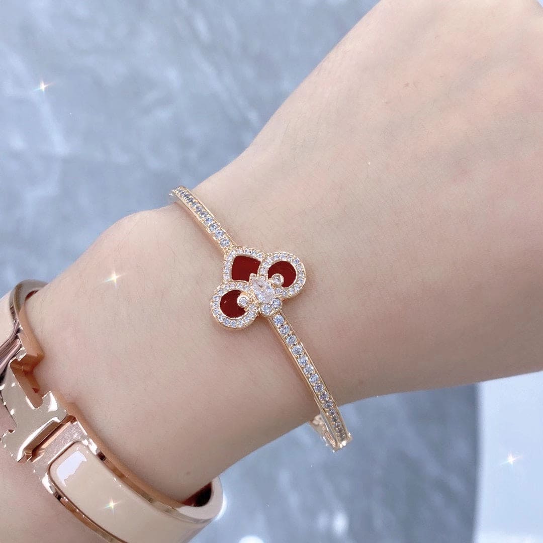 18K Tiffany & Co. Fleur De Lis Bracelet