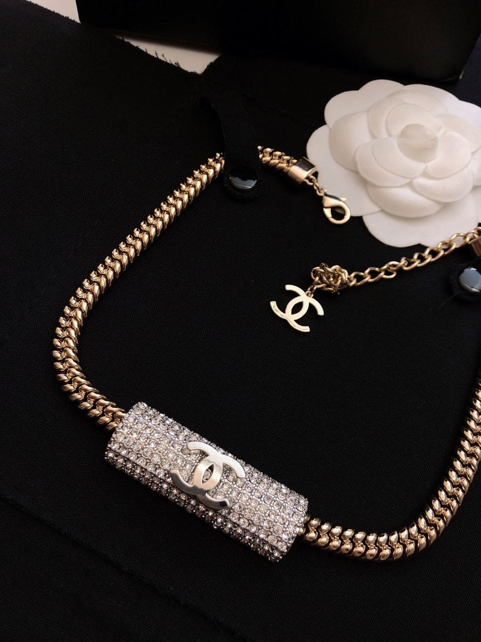 18K Chanel Diamonds Chain Necklace