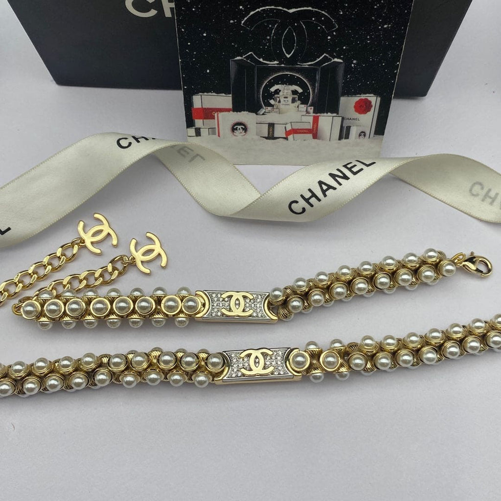 18K Chanel Pearls Chain Necklace
