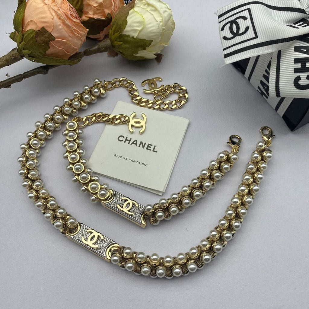 18K Chanel Pearls Chain Necklace