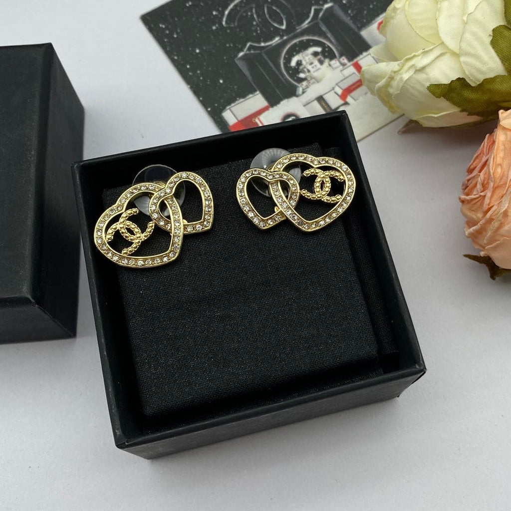 18K Chanel Heart Diamonds Earrings