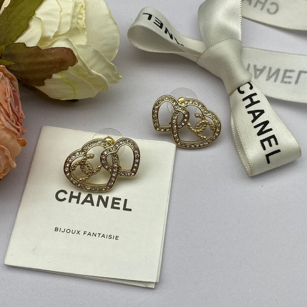 18K Chanel Heart Diamonds Earrings