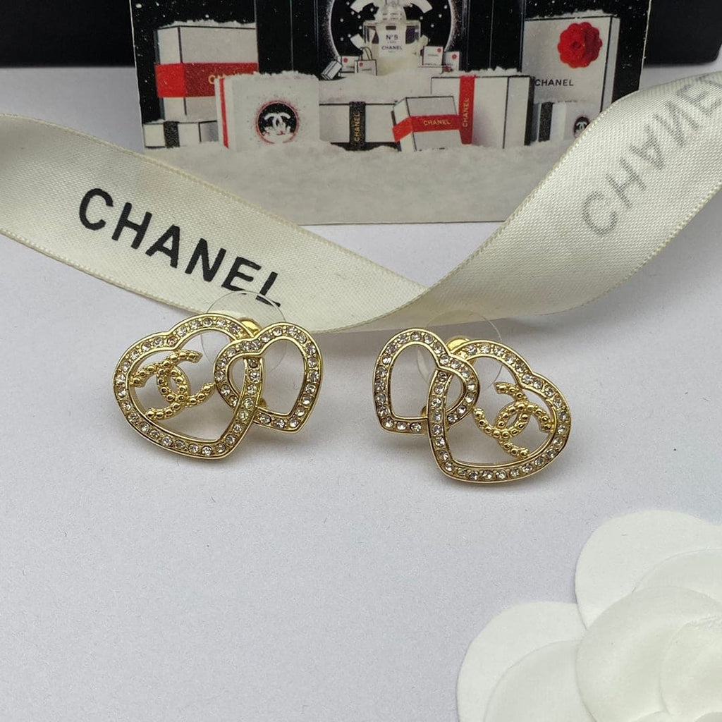 18K Chanel Heart Diamonds Earrings