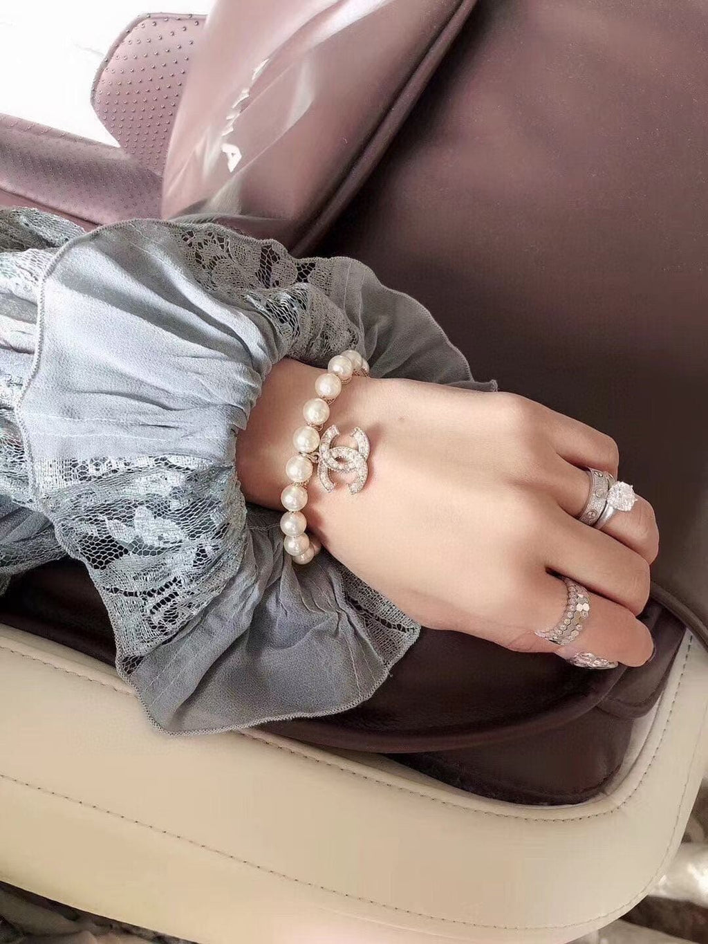 18K Pearls Chanel Bracelet