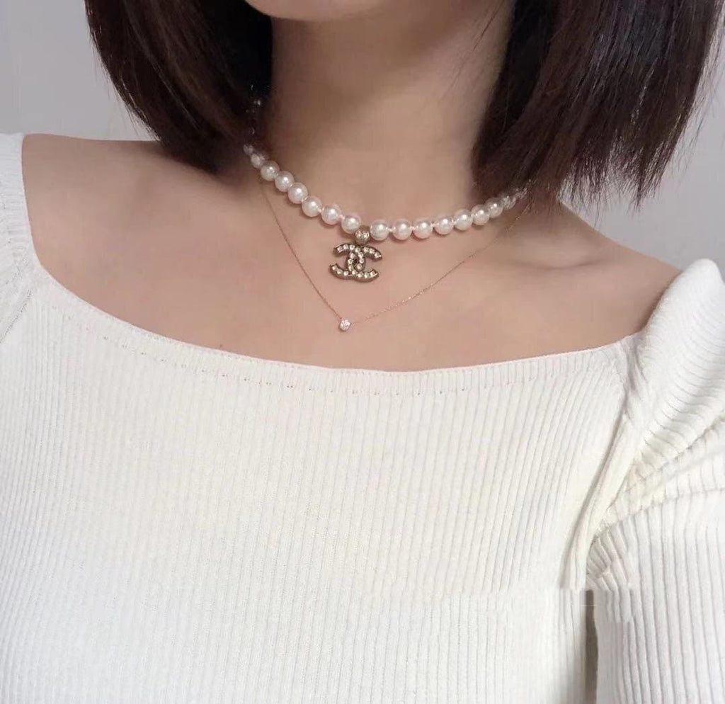 18K Chanel Diamonds Pearls Necklace
