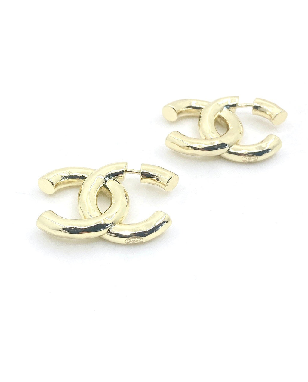 18K Chanel Gold Earrings