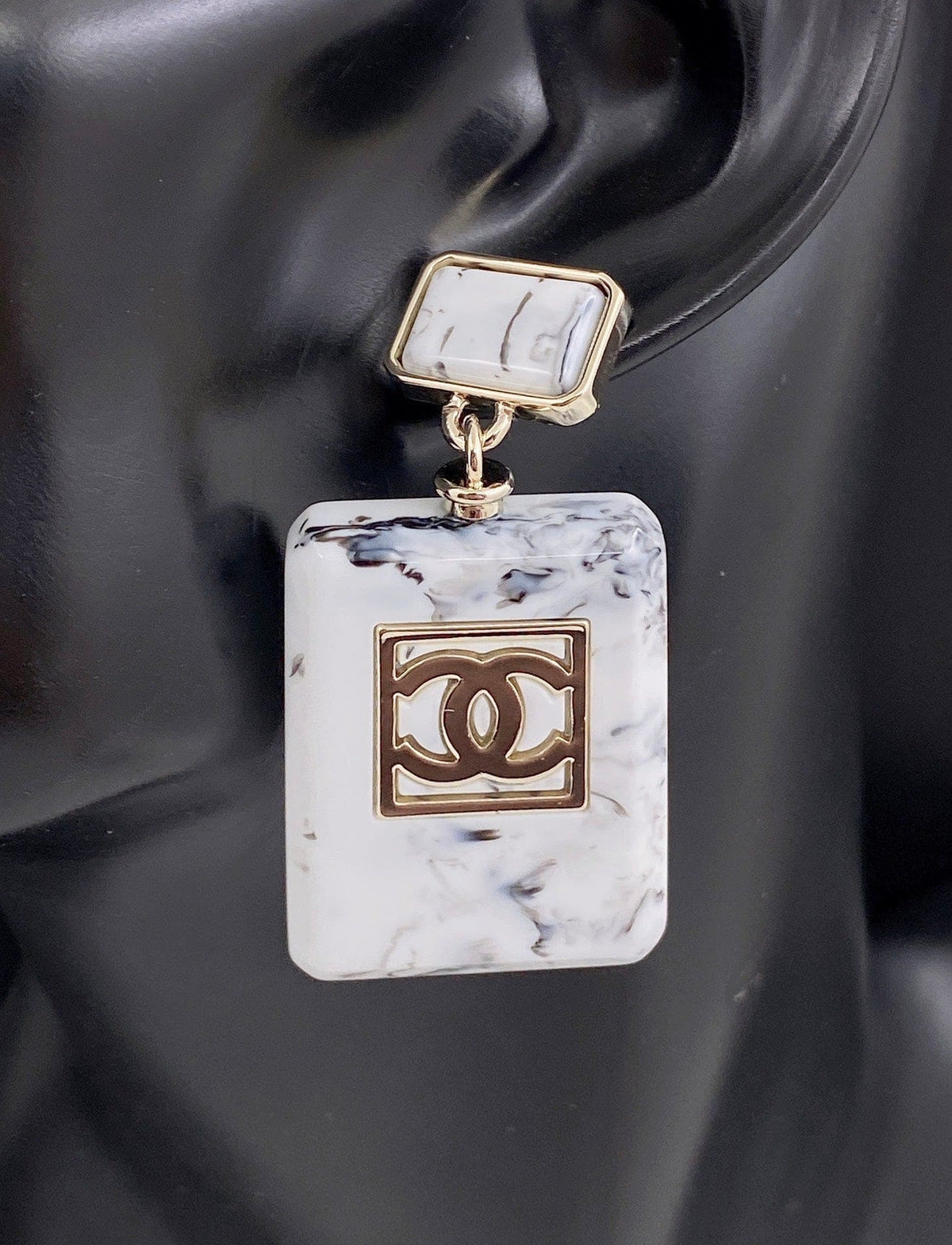 18K Chanel Eternal No¡ã5 Earrings