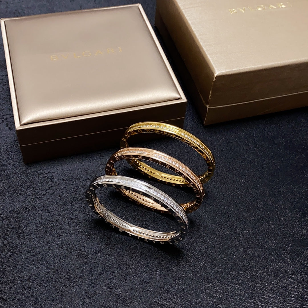 18K BVLGARI B.ZERO1 Bangle Bracelet