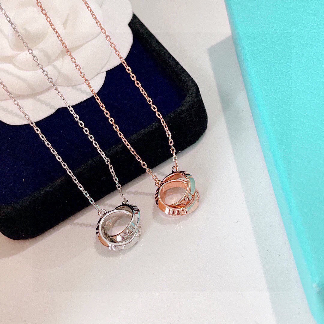 18K Tiffany & Co. Atlas X Closed Interlocking Pendant Necklace