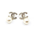 18K Chanel Pearls Earrings