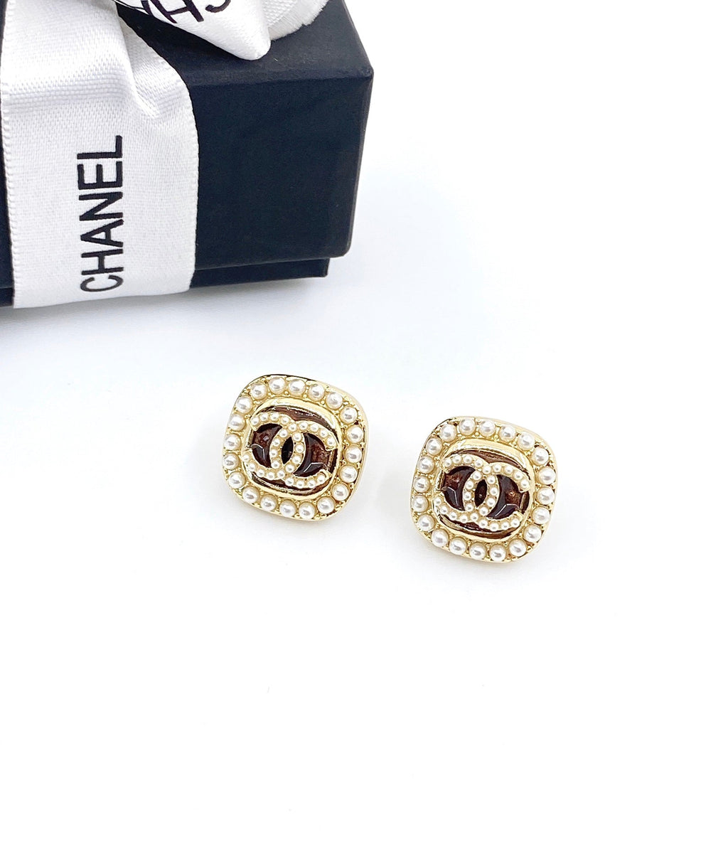 18K Chanel Square Crystal Earrings