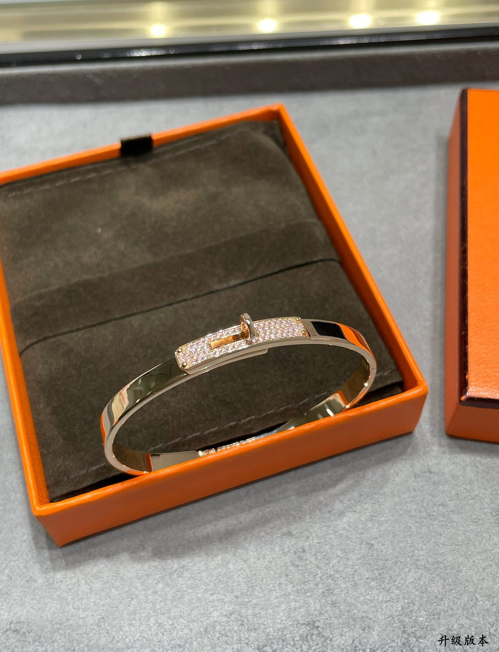 18K Kelly Small Model Diamond Hermès Bracelet